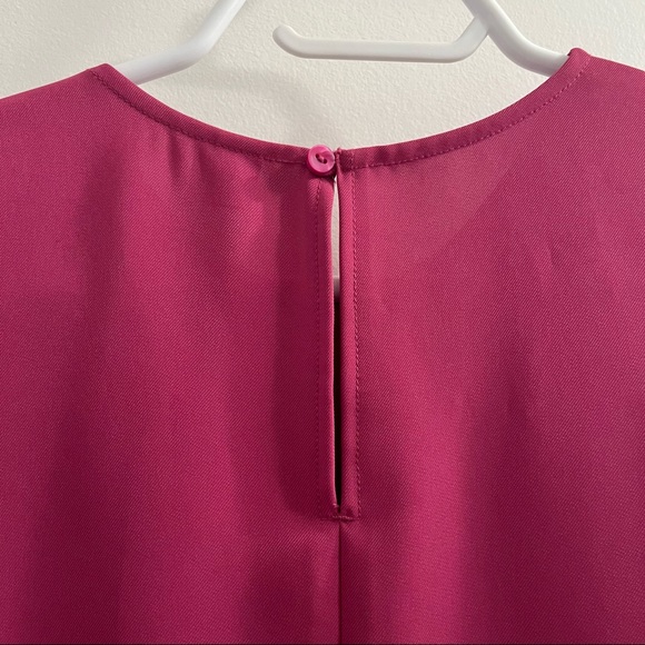 Uniqlo bright pink sleeveless top size XS - Picture 5 of 5